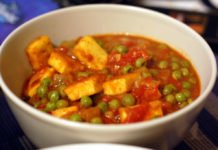 Mattar Paneer – The most favorite Indian Vegetarian Dish
